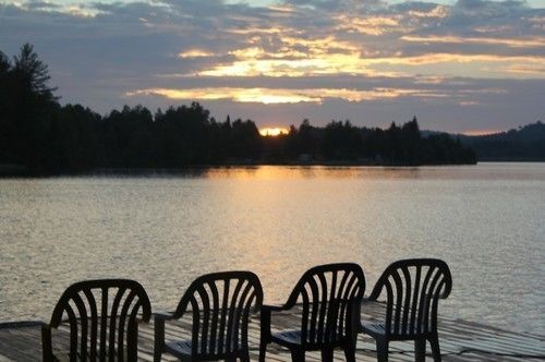 Algonquin'S Edge Resort Madawaska Exteriér fotografie